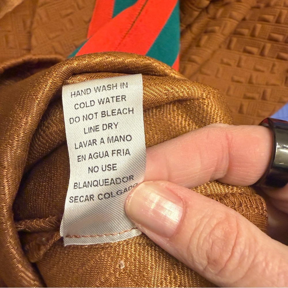 D15 - Entro Brown Textured Mini Dress with Green and Red Accents - Picture 4 of 7